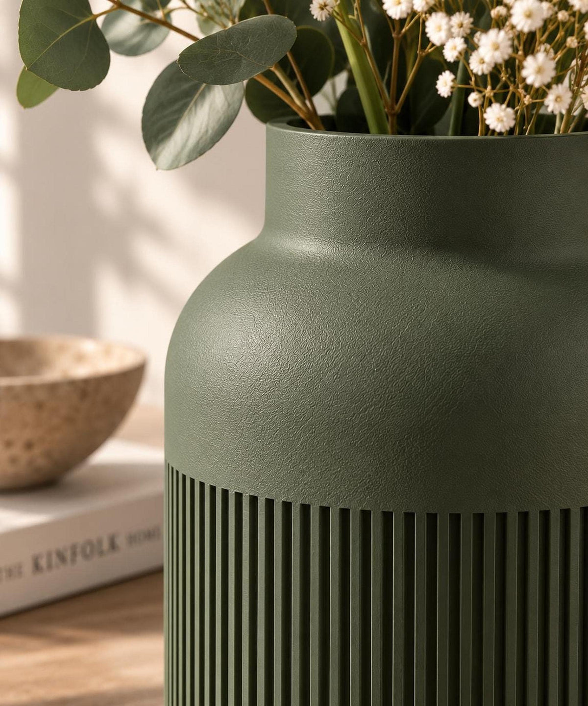 HIKU Ribbed Japandi Vase